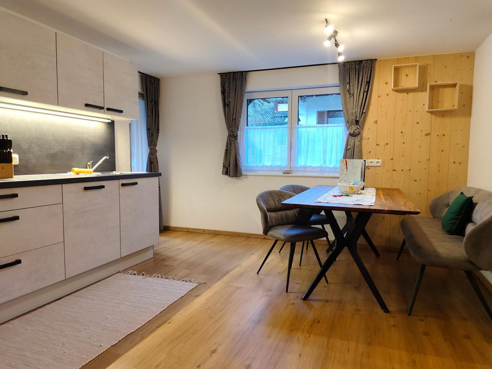 Alpenbauernhaus Konzett Schruns Szoba fotó